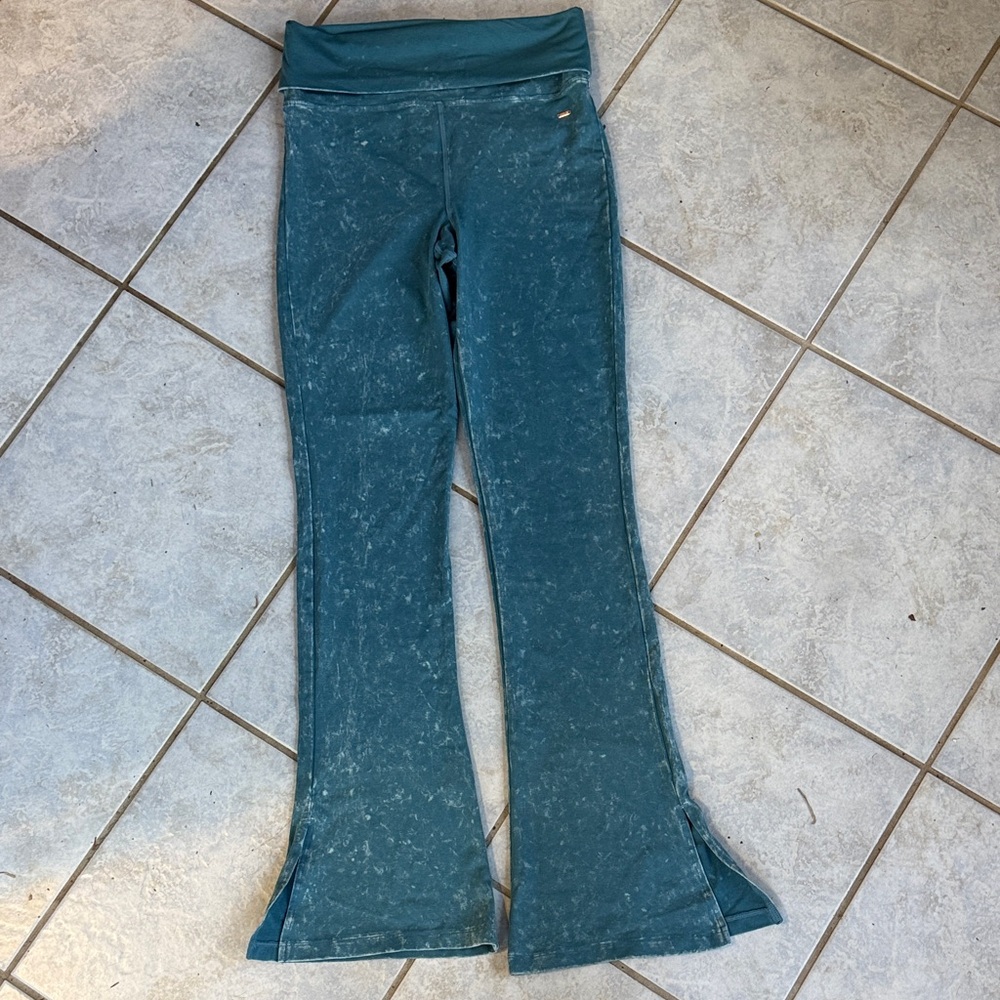 PINK Victoria's Secret Teal Marble Flared Track Pants